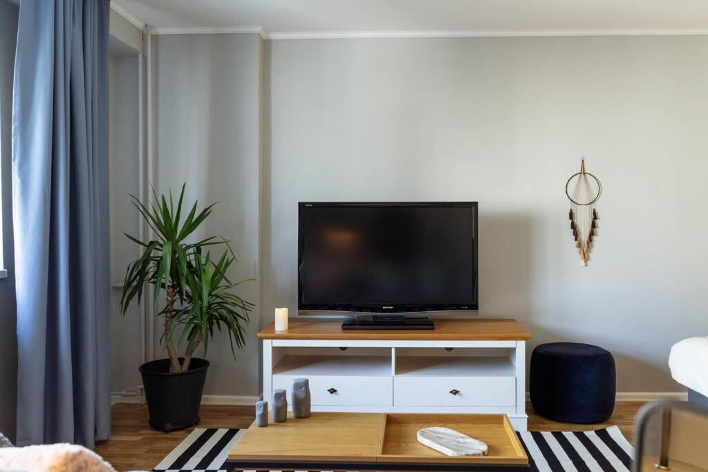 Good Vibes Central Apartment ブカレスト エクステリア 写真