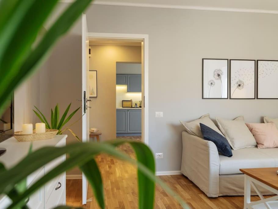 Good Vibes Central Apartment ブカレスト エクステリア 写真